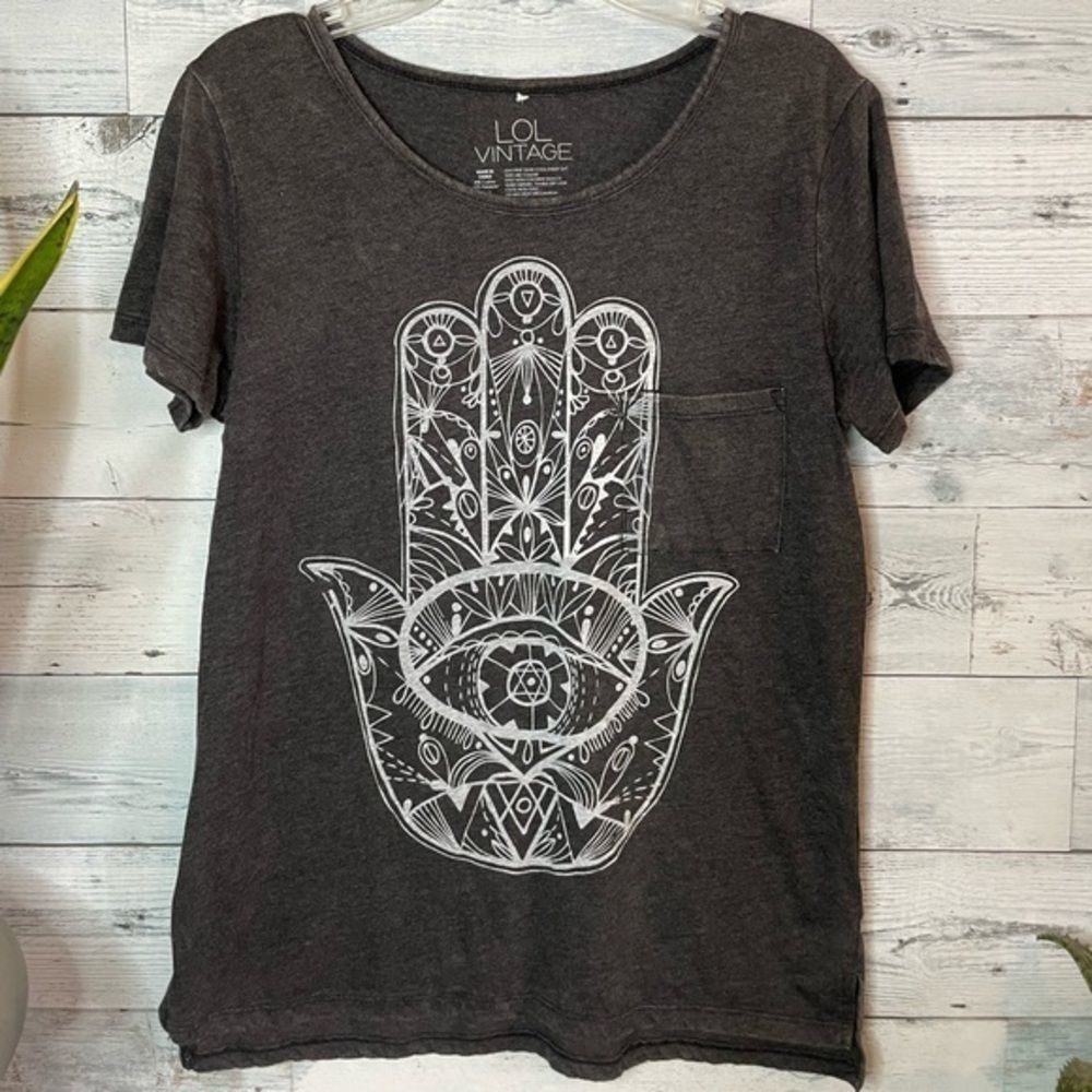 Vintage grey T